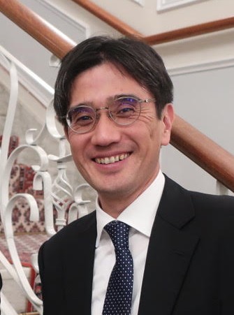 堀 昌平 先生
